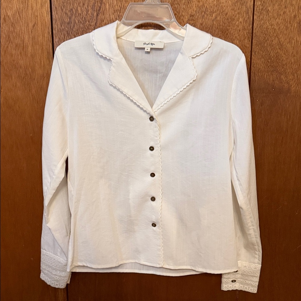 Simple Retro White Scallop-Trim Button Front Blouse